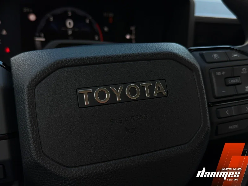 Toyota Hilux – 40