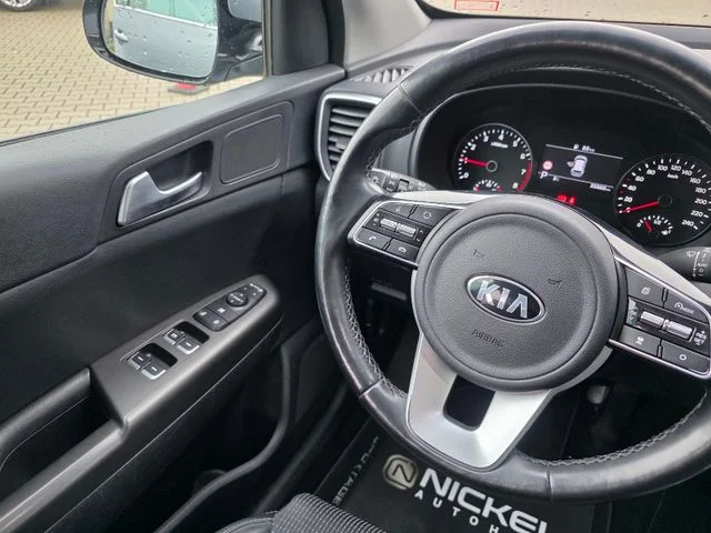 Kia Sportage – 32