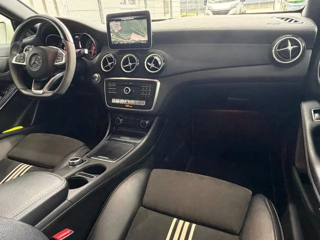 Mercedes-Benz A 180 – 17
