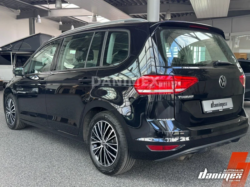 Volkswagen Touran – 6
