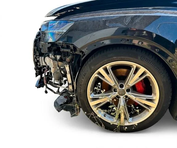 Audi Q8 – 8