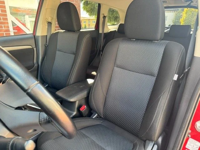 Mitsubishi Outlander – 17