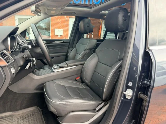 MERCEDES-BENZ ML 350 – 23