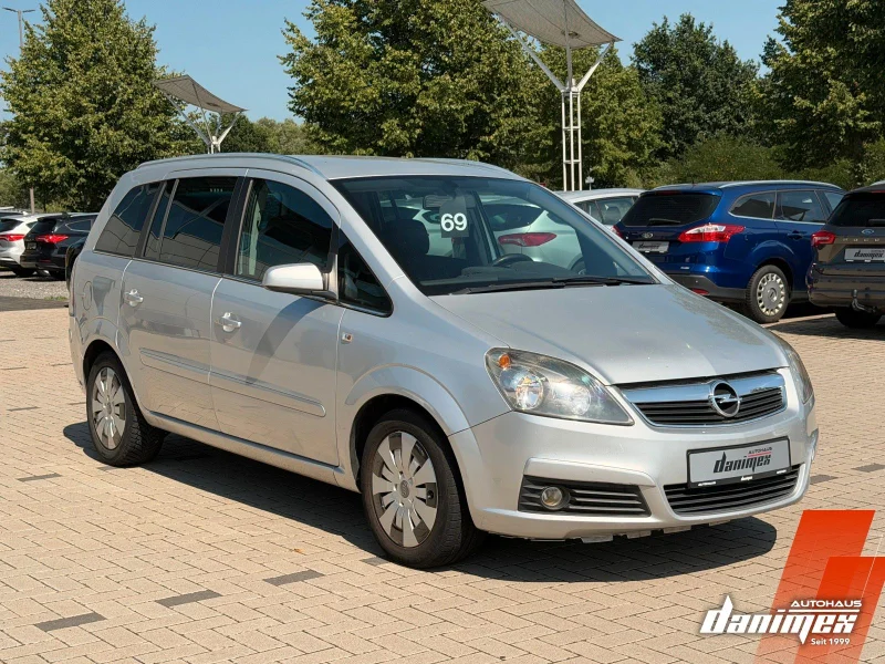 Opel Zafira – 3