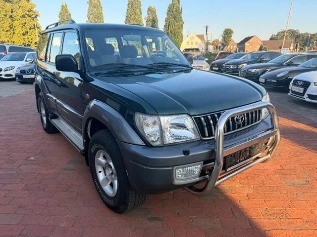 TOYOTA Land Cruiser – 11