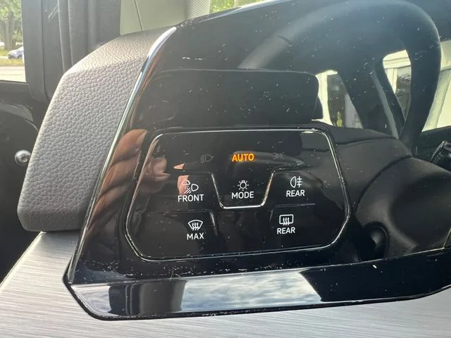 Volkswagen Golf – 16