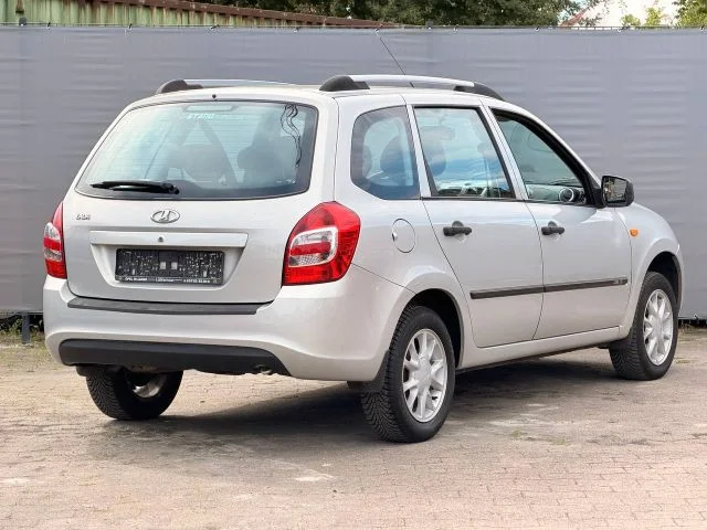 Lada Kalina – 8