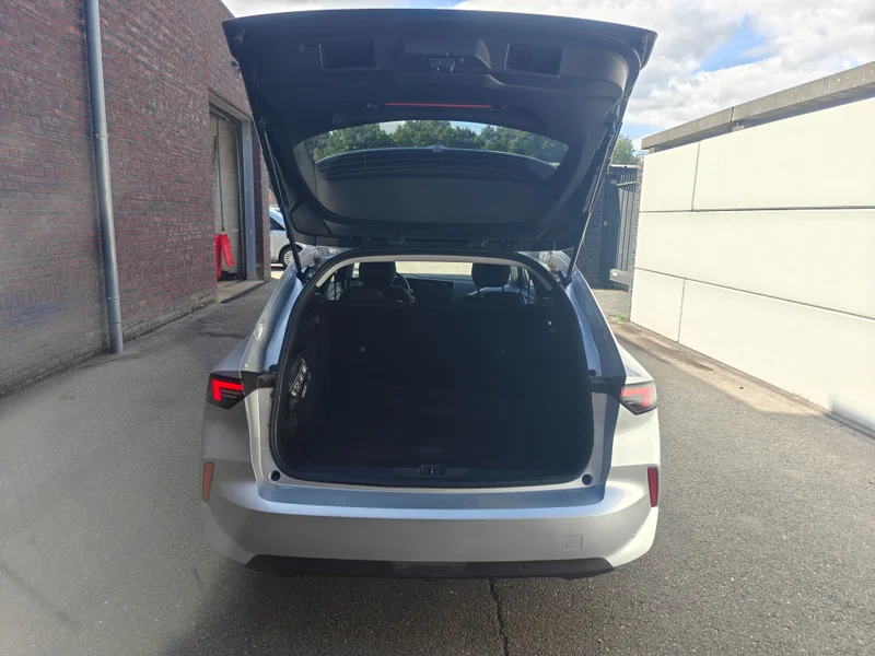 Opel Astra Sports Tourer 1.2 Turbo Business Edition – 9