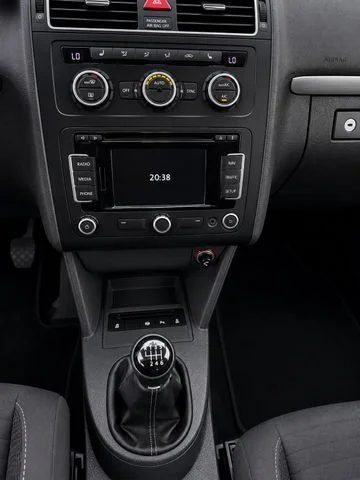Volkswagen Touran – 9