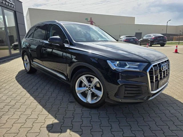 Audi Q7 – 8