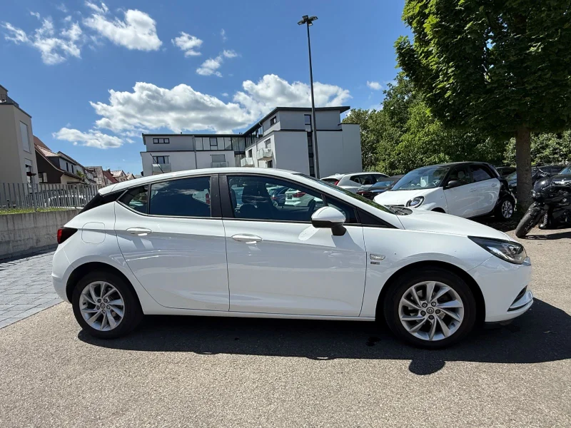 Opel Astra – 7