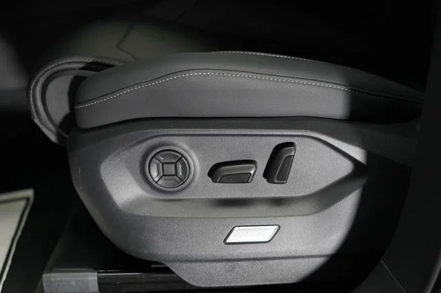 VW Touareg – 15