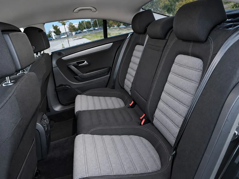 Volkswagen Passat – 16