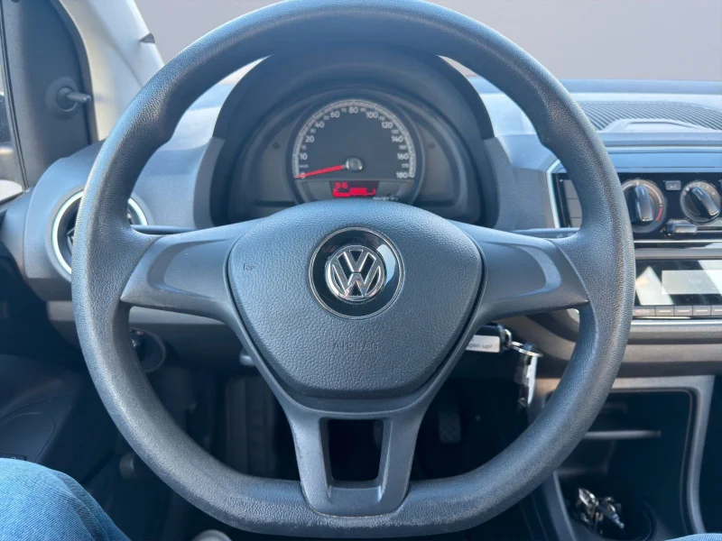 Volkswagen up – 11