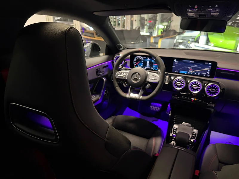 Mercedes-Benz CLA 45 AMG – 18