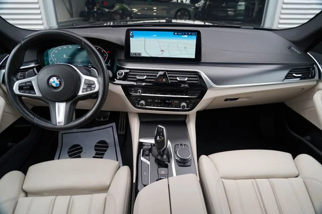 BMW 520 – 15