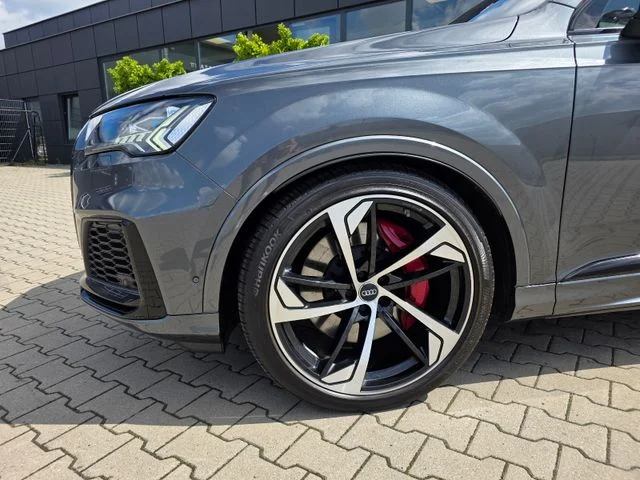 Audi SQ7 – 12