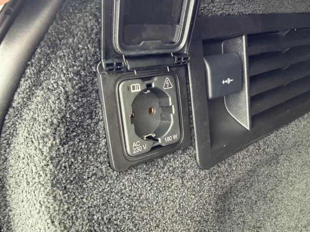 Land Rover Range Rover – 22