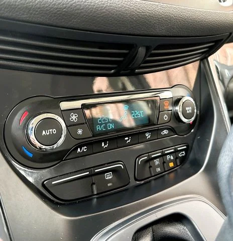 FORD Kuga – 12