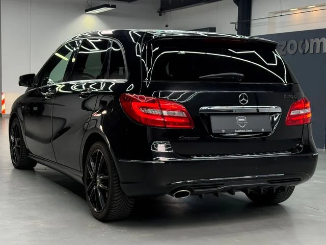 Mercedes-Benz B 180 – 7