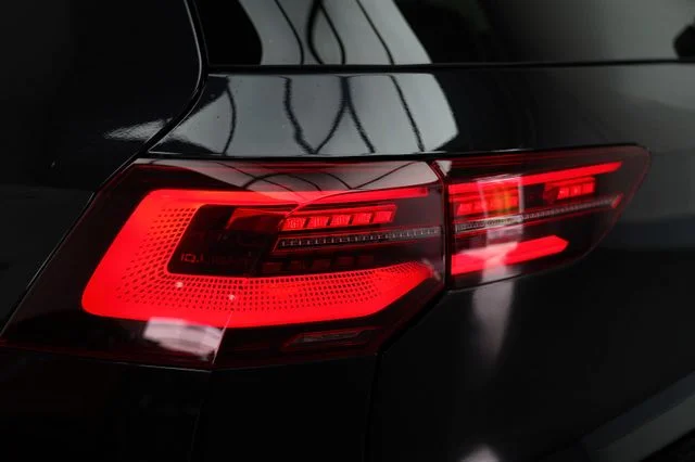 VW Golf – 11