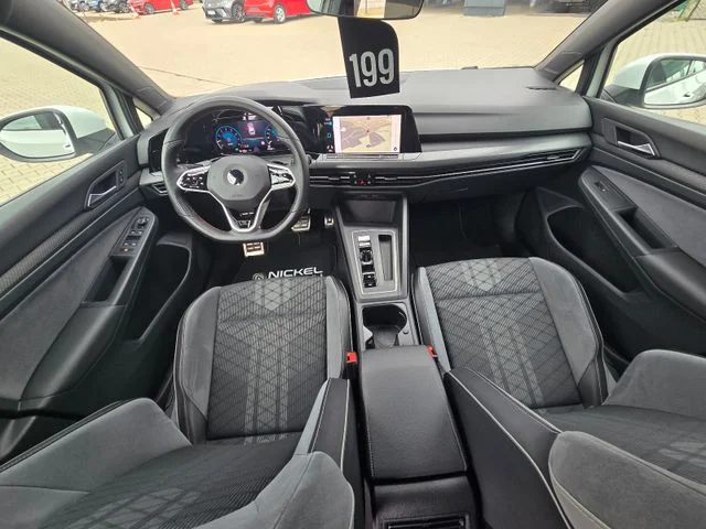Volkswagen Golf – 23