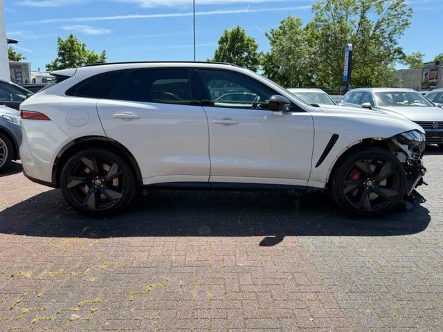 Jaguar F-Pace – 6