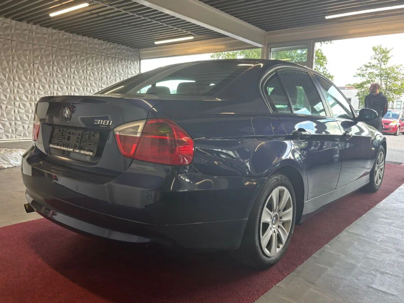 BMW 318 – 4