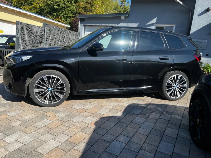 BMW iX1 – 5