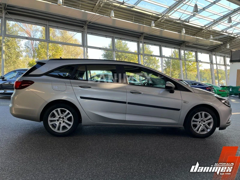 Opel Astra – 4