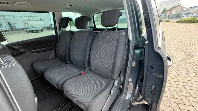 SEAT Alhambra – 6