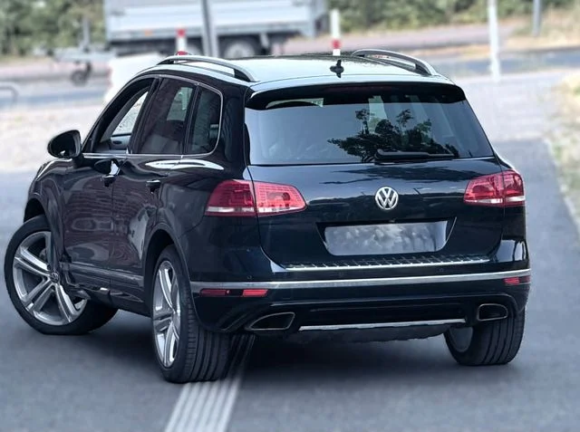 VW Touareg II (2010-) – 4
