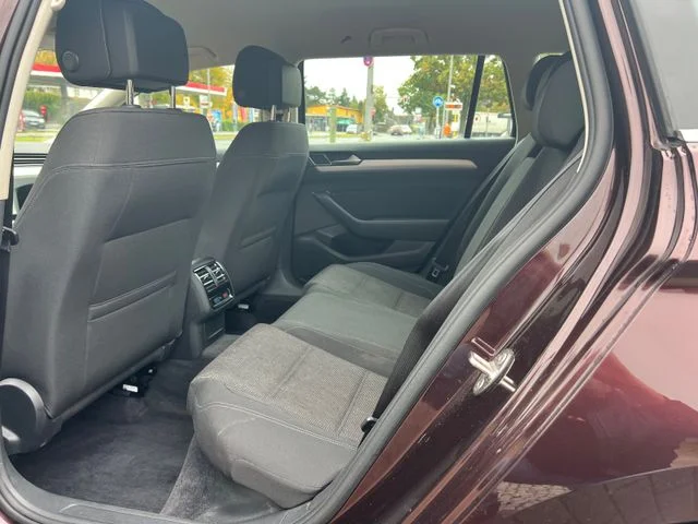 Volkswagen Passat Variant – 9