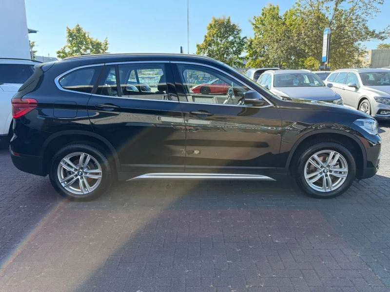 BMW X1 – 6