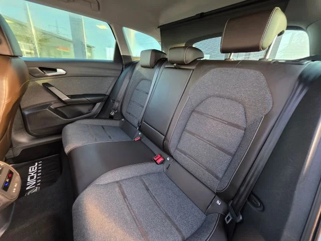 Seat Leon – 24