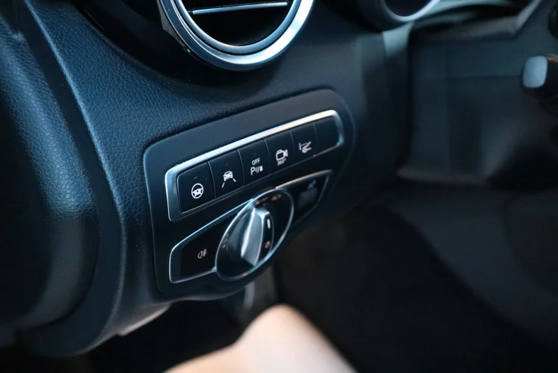 Mercedes-Benz GLC 63 AMG – 18