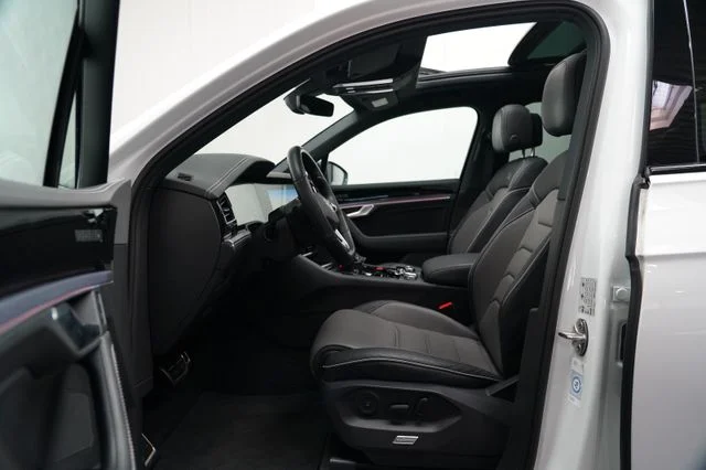 VW Touareg – 16