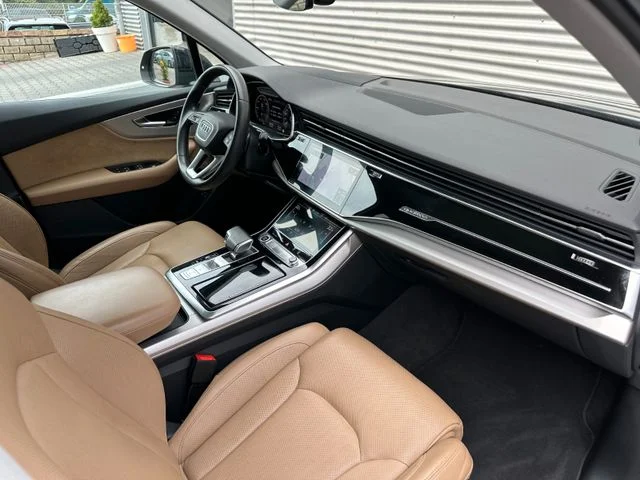 AUDI Q7 – 20
