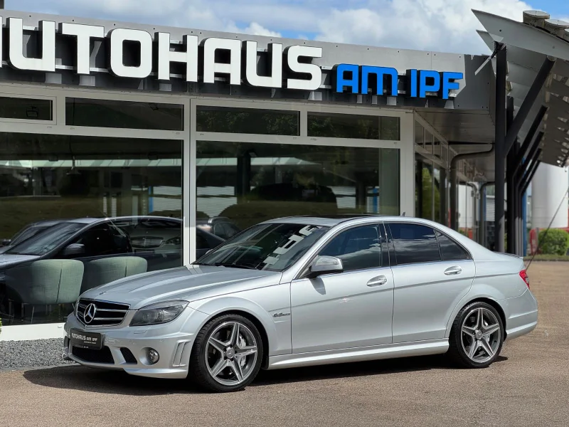 Mercedes-Benz C 63 AMG – 9