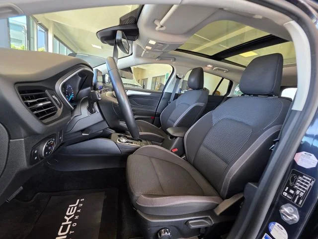 Ford Focus – 26