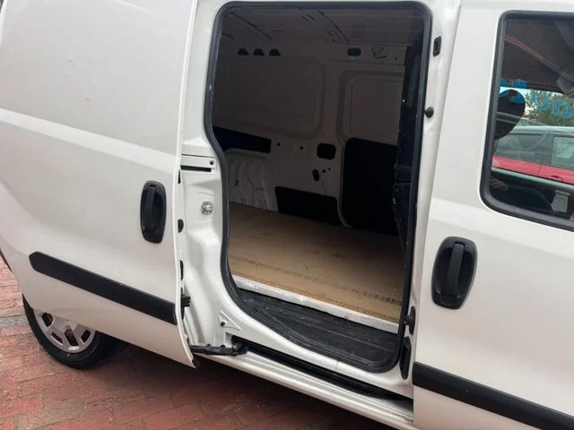 Fiat Doblò SX Maxi Kasten KLIMAAUTO. BLUETOOTH – 12