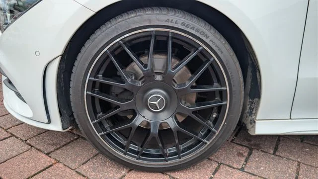 MERCEDES-BENZ CLA 220 – 21
