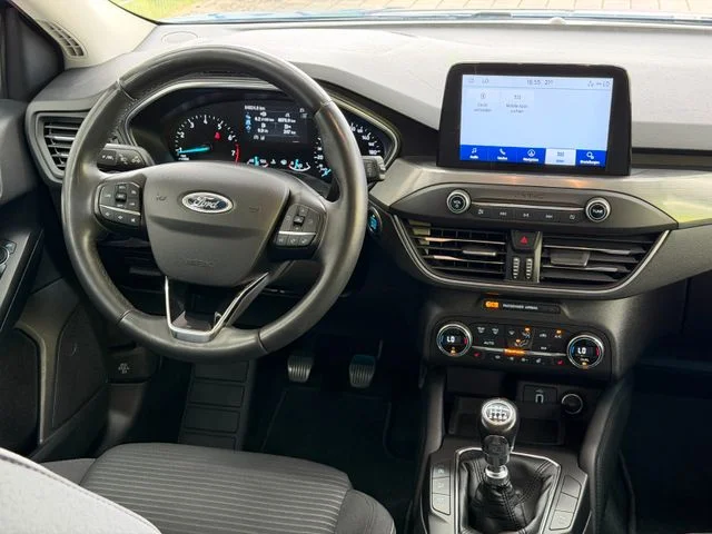 Ford Focus – 19