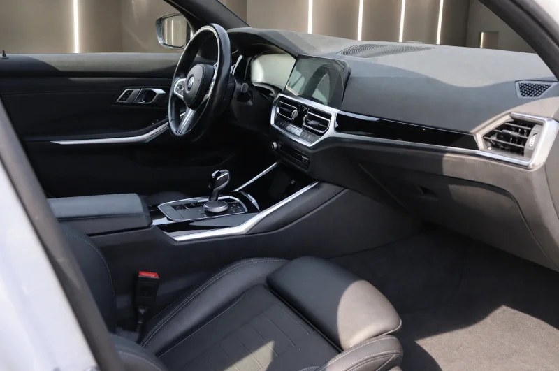BMW 318 – 19
