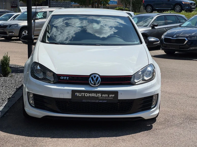 Volkswagen Golf – 3
