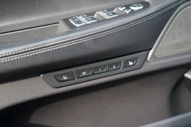 BMW 730 – 8