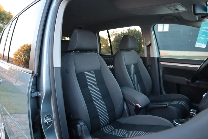 Volkswagen Touran – 14