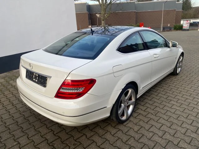 MERCEDES-BENZ C 180 – 5