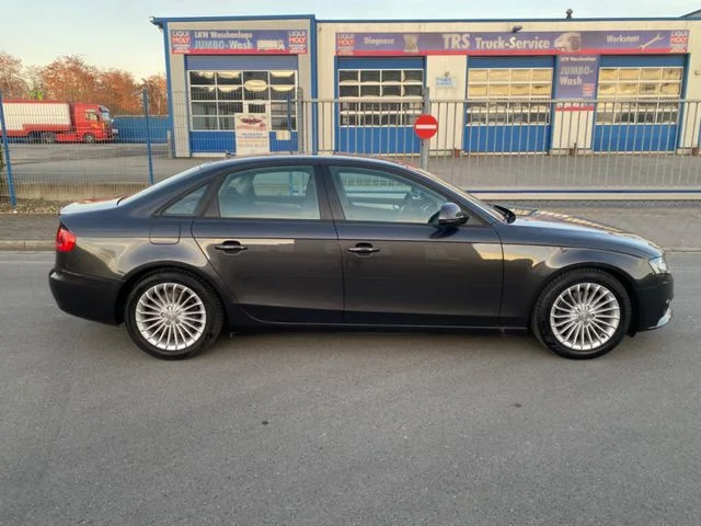 AUDI A4 – 4