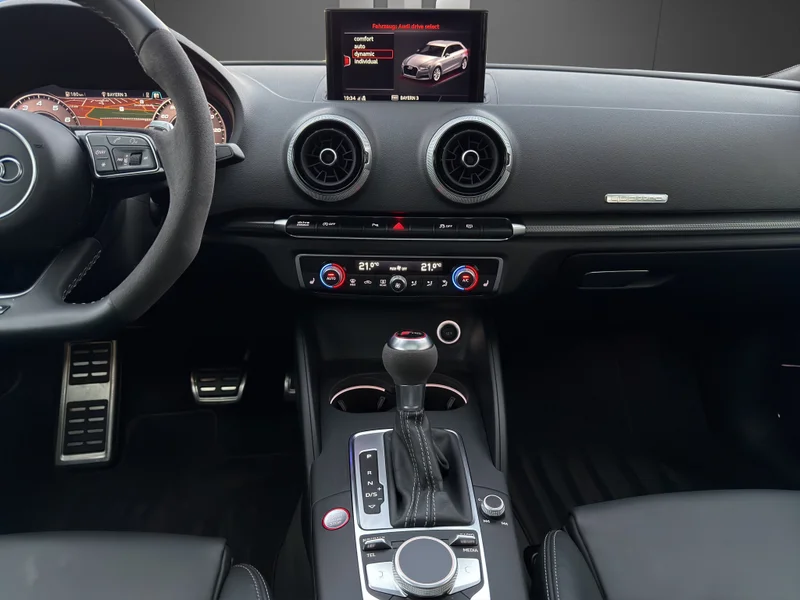 Audi RS3 – 16